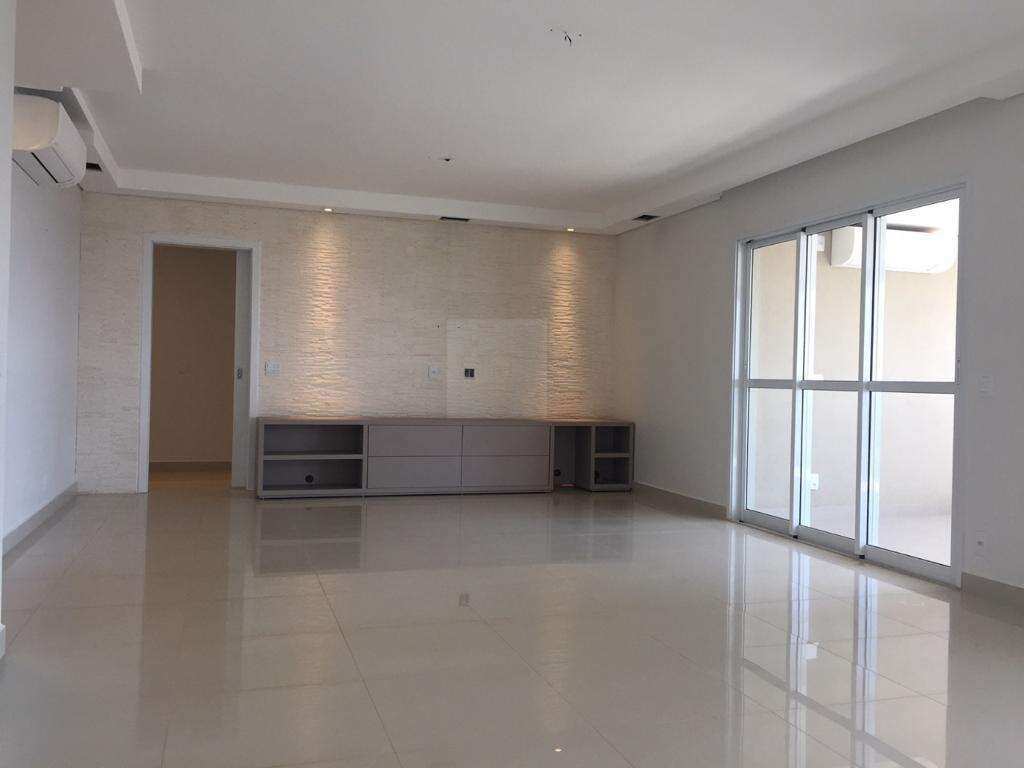 Apartamento, no Uber Corbusier em Ribeirão Preto, Jardim Botânico, com 4 quartos, 227m² - Cristiane Iossi